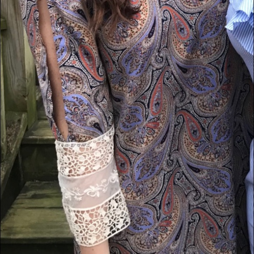 Deep V-Cut Back Dress - Picture 2 of 4